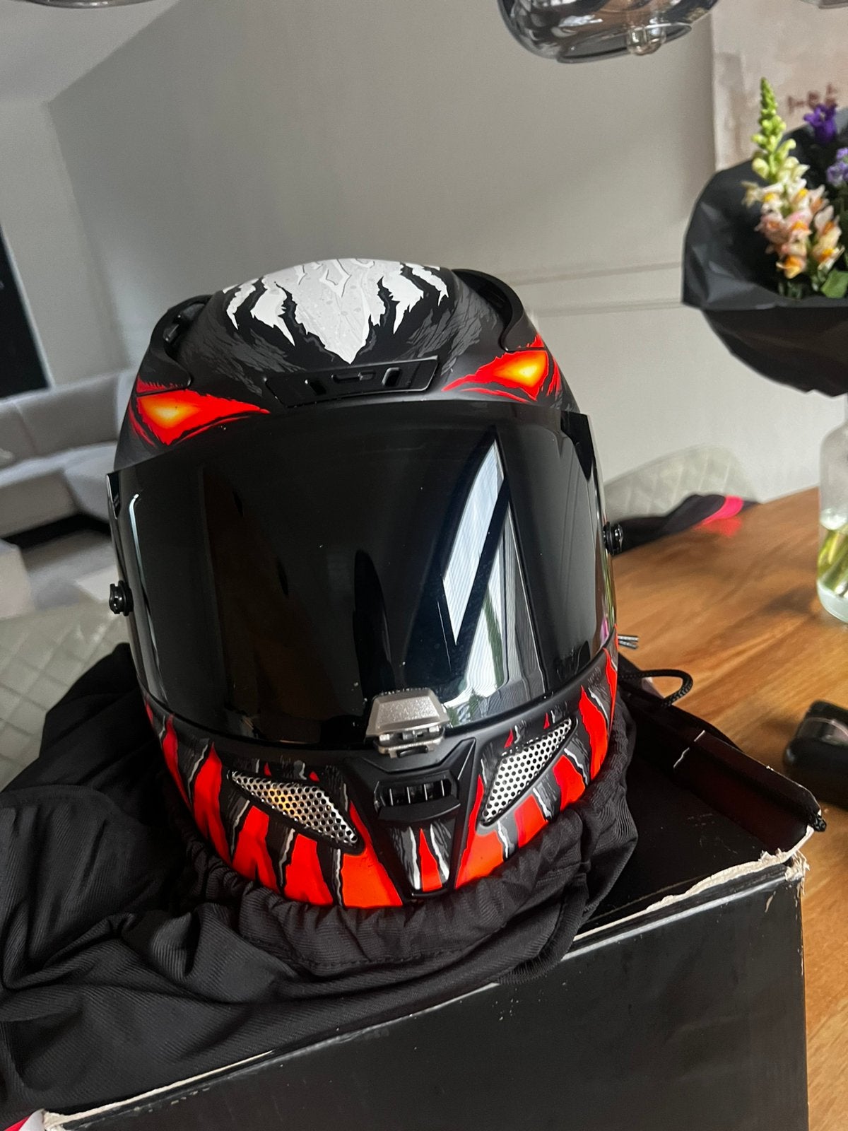 HJC Rpha 11 - Anti Venom Marvel Edition Helmet | Size M, M, HJC, Ophalen of Verzenden, Integraalhelm