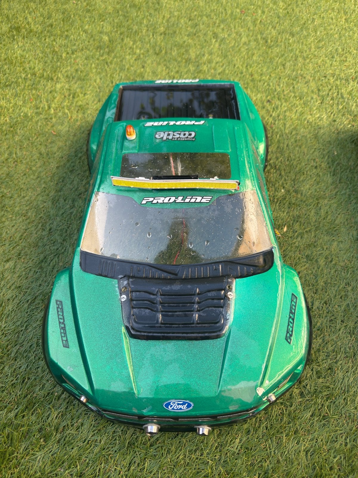 Traxxas Slash 1/10 body met veel verlichting, Ophalen of Verzenden, Gebruikt