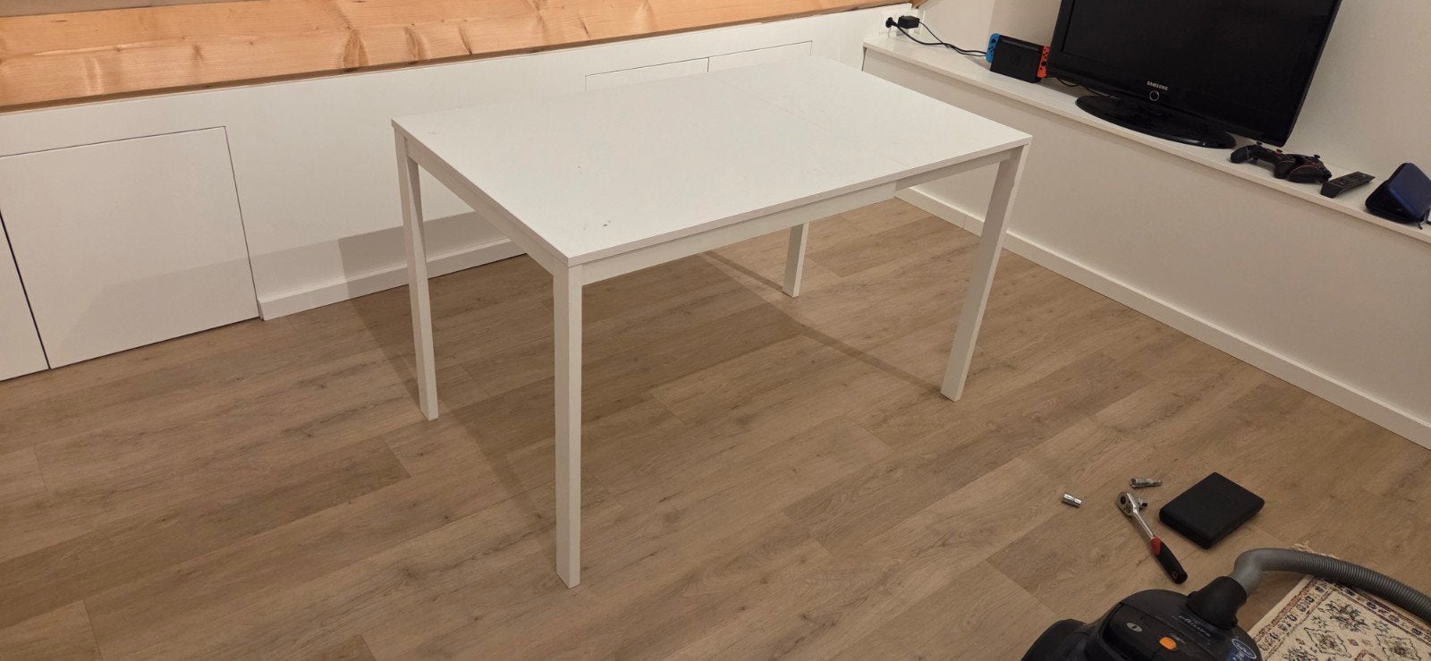 IKEA Vangsta uitschuifbare eettafel wit, Huis en Inrichting, Ophalen, Overige materialen, Gebruikt, Modern, Scandinavisch