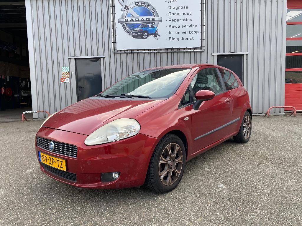 Fiat Punto 1.4 16V Turbo 3DR LEES BESCHRIJVING, Auto's, Fiat, Bedrijf, Punto, ABS, Airbags, Airconditioning, Centrale vergrendeling