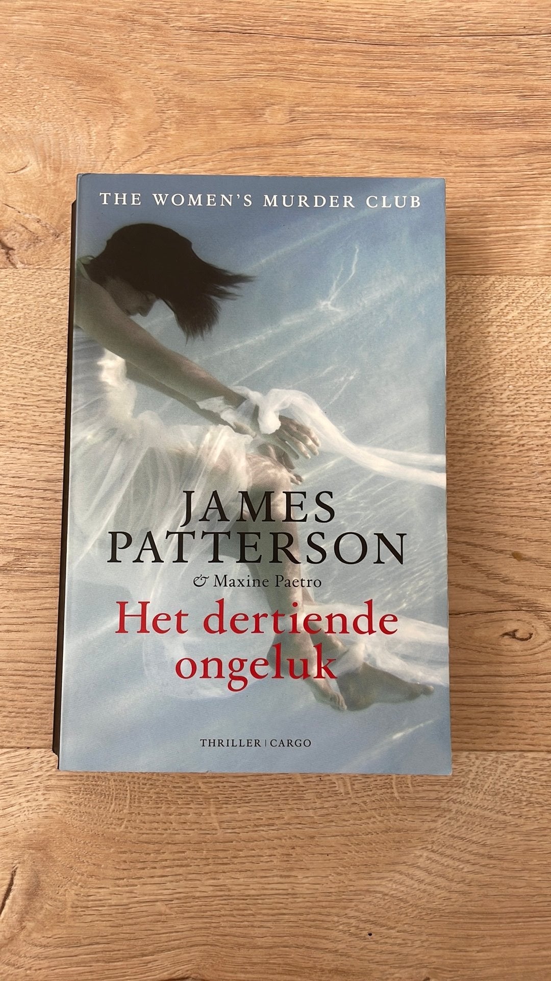 James Patterson - Het dertiende ongeluk, Ophalen of Verzenden, Zo goed als nieuw, James Patterson; Maxine Paetro