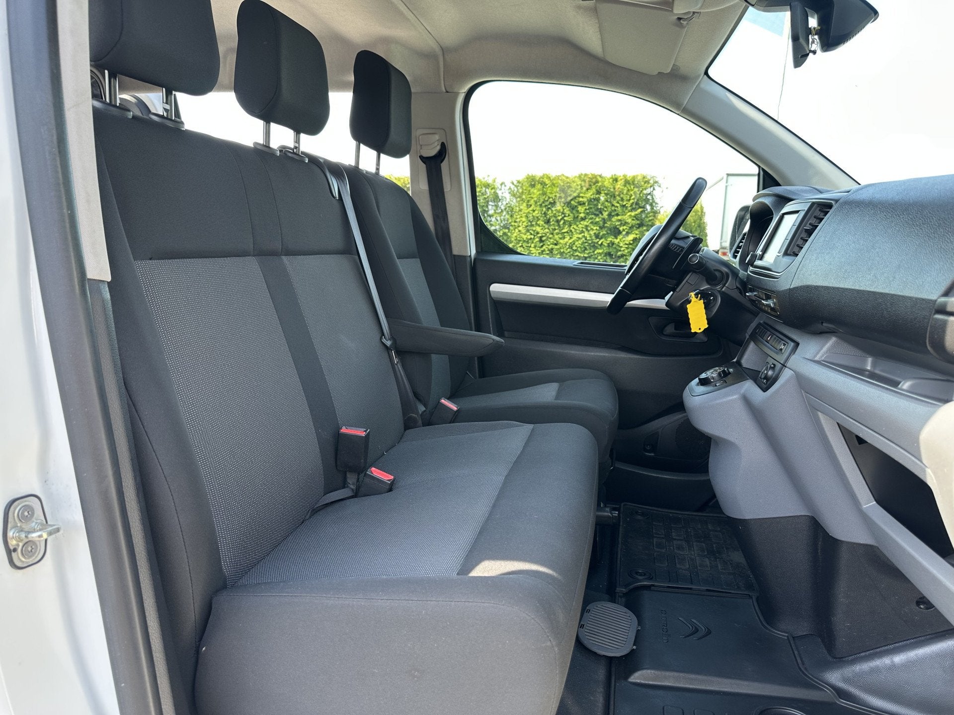 Citroën Jumpy 2.0 BlueHDI 180 PK / AUTOMAAT / L3H1 / DUBBEL, Gebruikt, Euro 6, 4 cilinders, Wit
