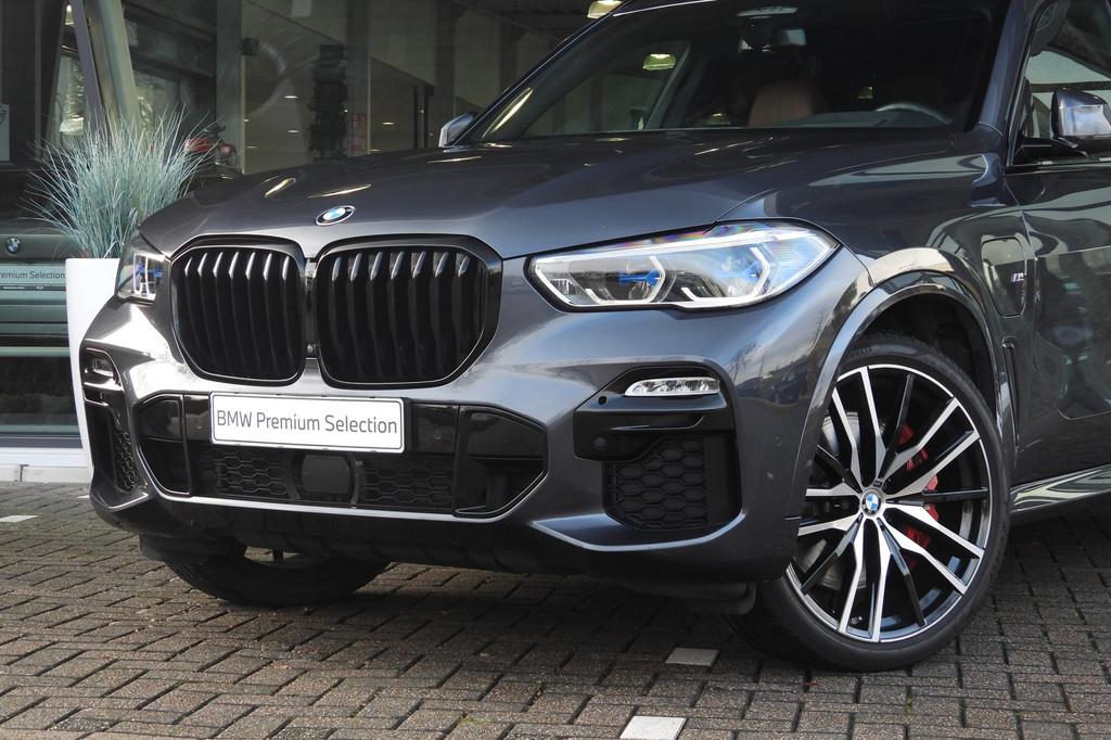 BMW X5 xDrive45e High Executive M Sport Automaat / Panoramad, Auto's, BMW, Gebruikt, 394 pk, Met garantie (alle), Vierwielaandrijving