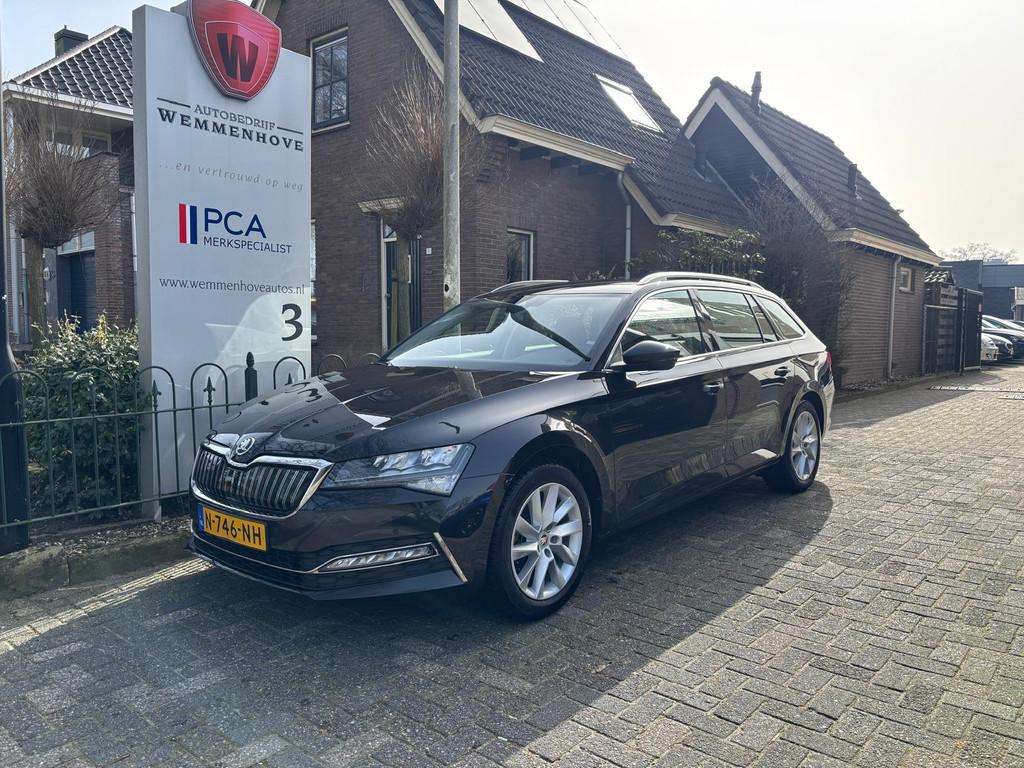 Skoda Superb Combi 1.4 TSI iV Business Edition Plus, Auto's, Skoda, 12 maanden, Stof, Gebruikt, 4 cilinders