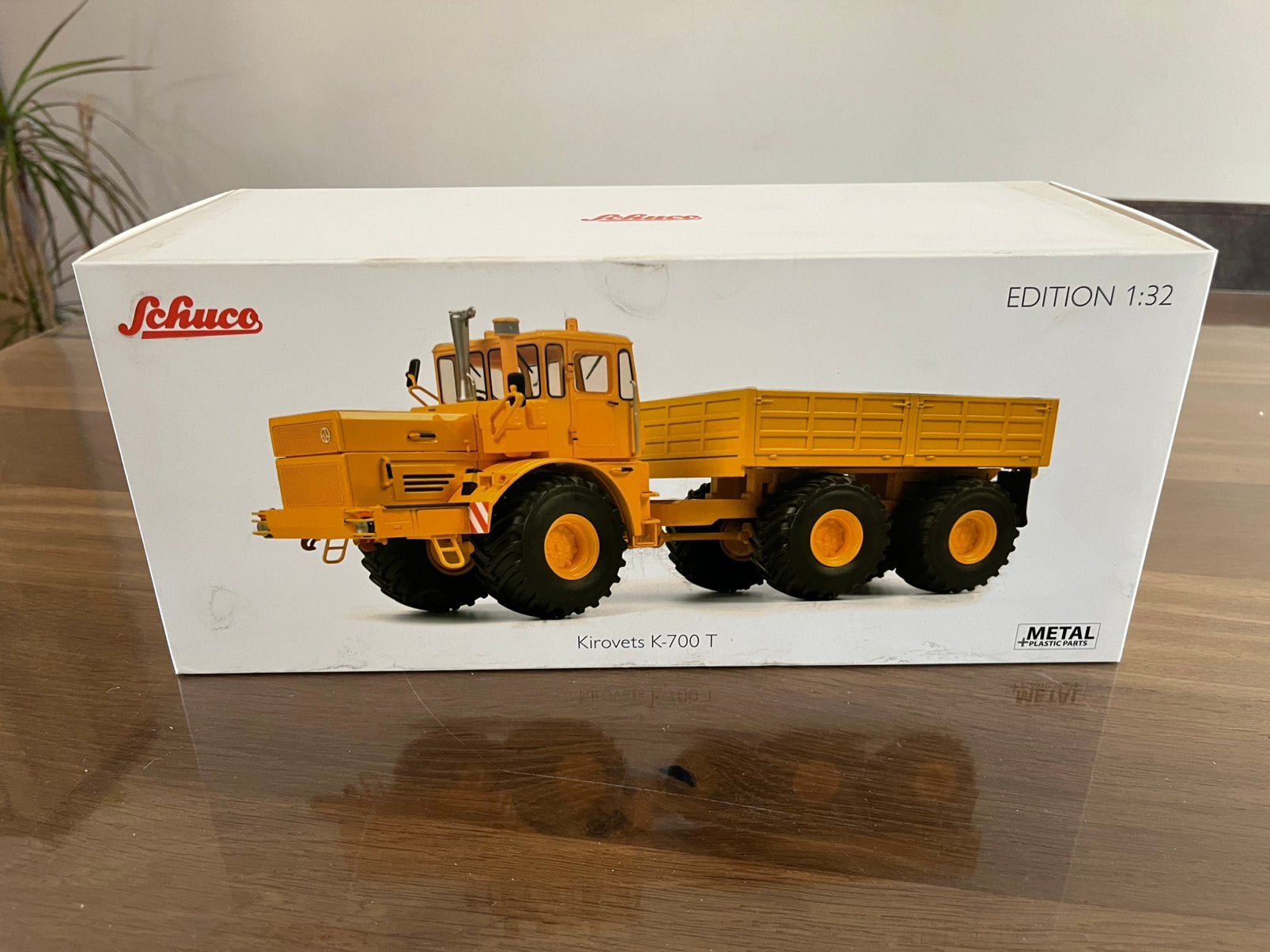 Kirovets K-700 T transport tractor Schuco Nieuw, Ophalen of Verzenden, Nieuw, Tractor of Landbouw, Schuco