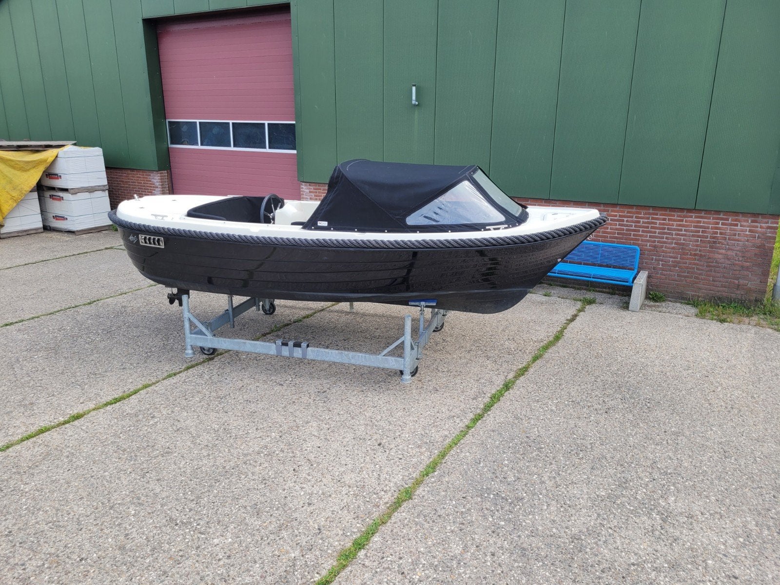 Liberty 575 Tender met Suzuki 15 PK 4-takt Vaarklaar/ bun, Watersport en Boten, Ophalen, Tender, Elektrisch, Buitenboordmotor