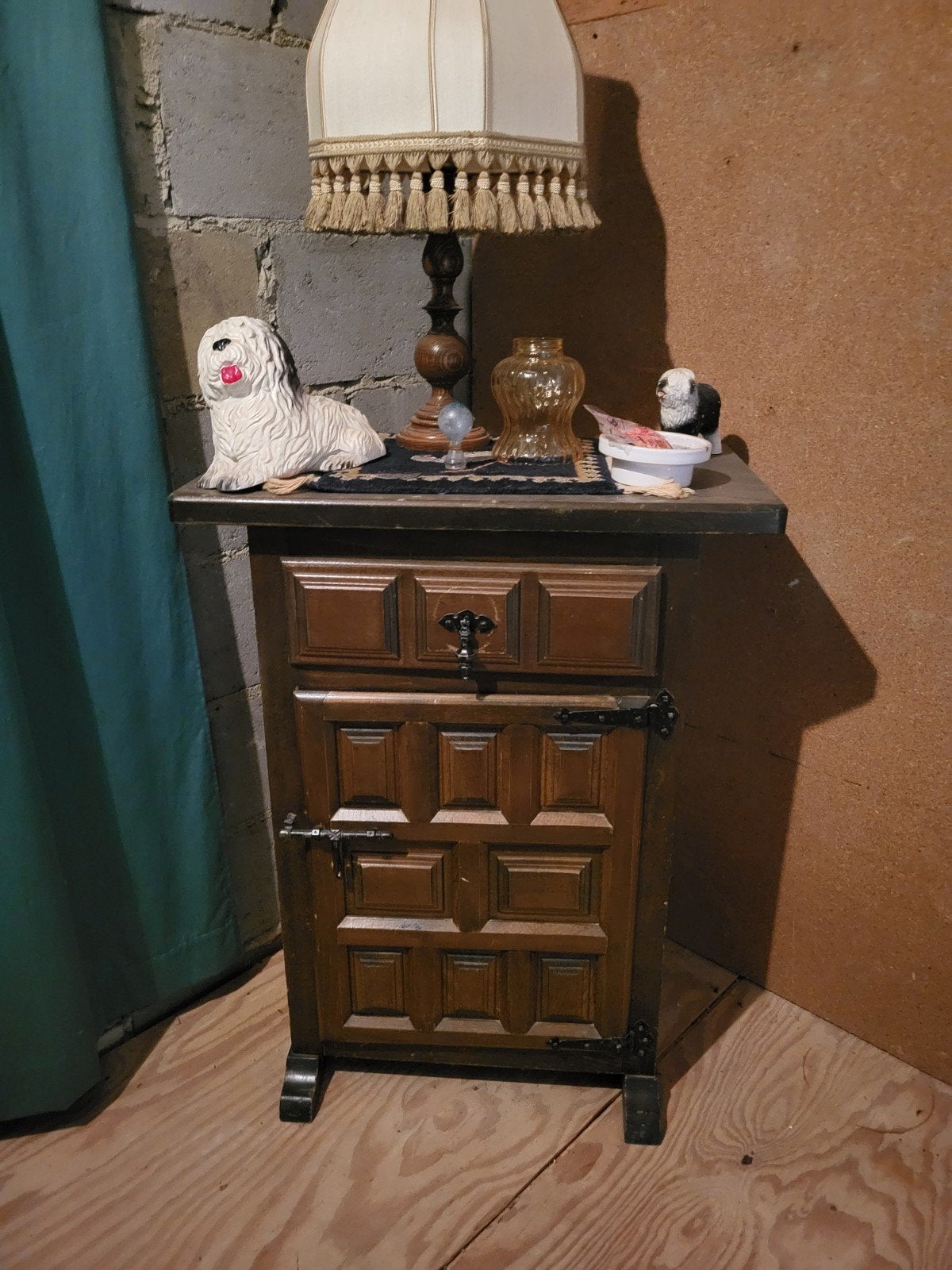 houten kastje, Ophalen