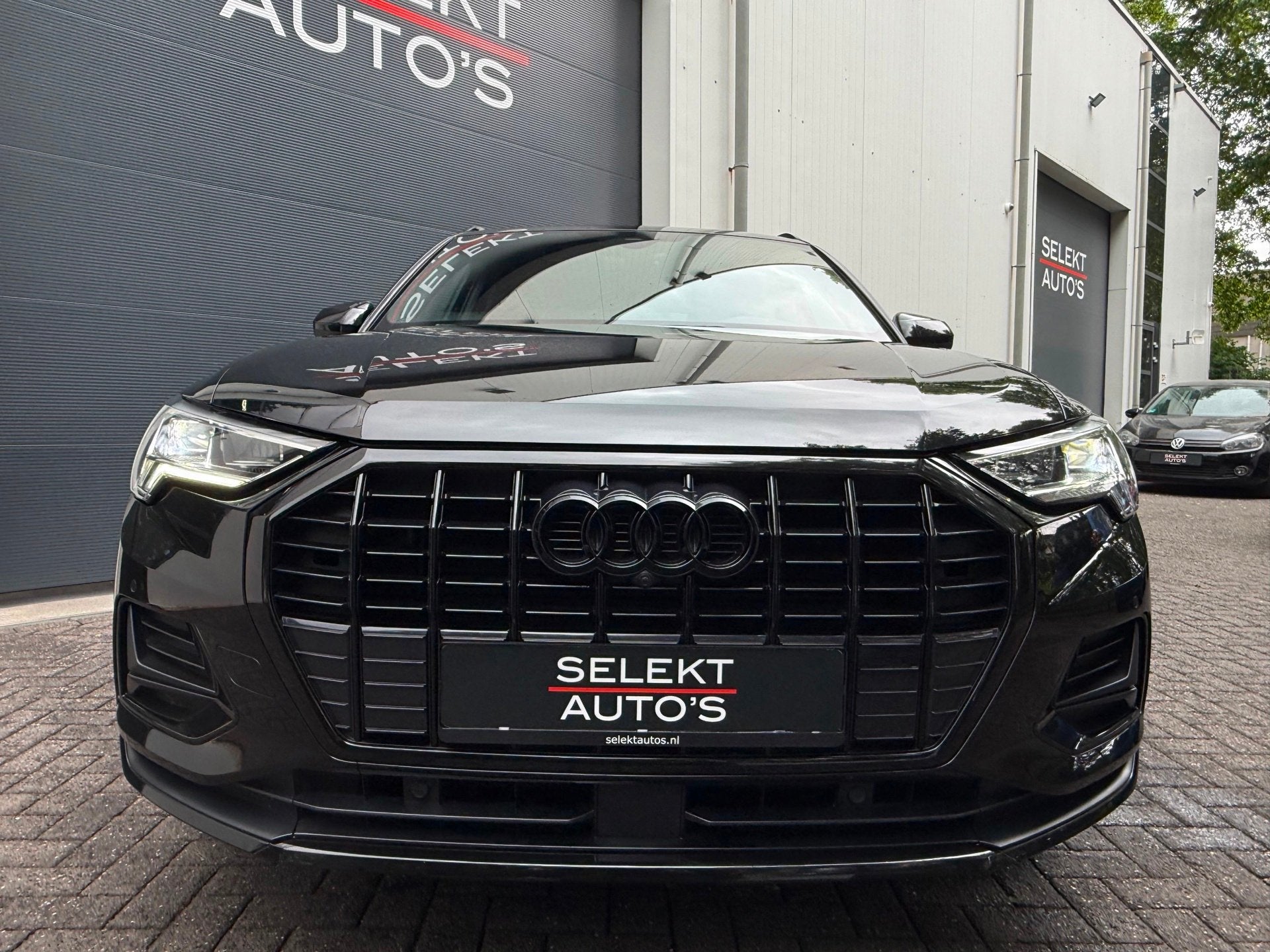 Audi Q3 35 TFSI Pro Line 150 Pk Automaat Pano/Climate/Cruise, 15 km/l, Zwart, 4 cilinders, 150 pk