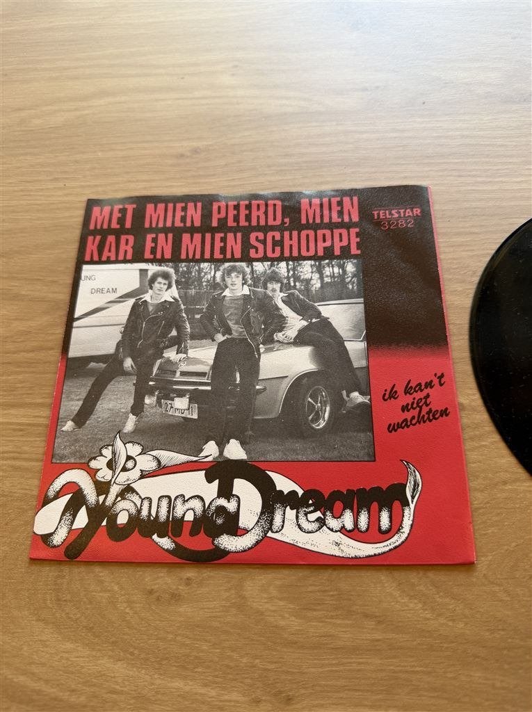 Young dream - Met mien peerd mien kar en mien schoppe, Ophalen of Verzenden, Zo goed als nieuw