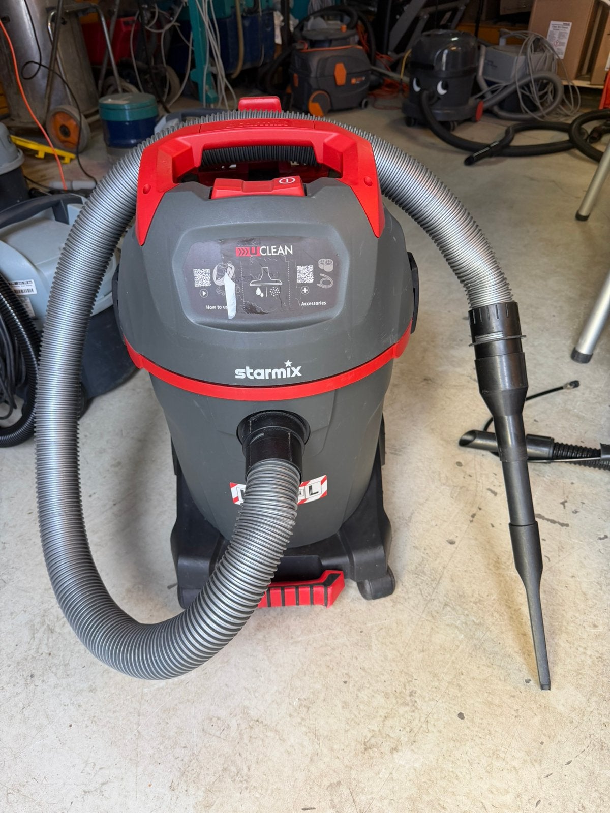 STARMIX Nat- en droogzuiger uClean, Witgoed en Apparatuur, Ophalen, Zo goed als nieuw, 1200 tot 1600 watt