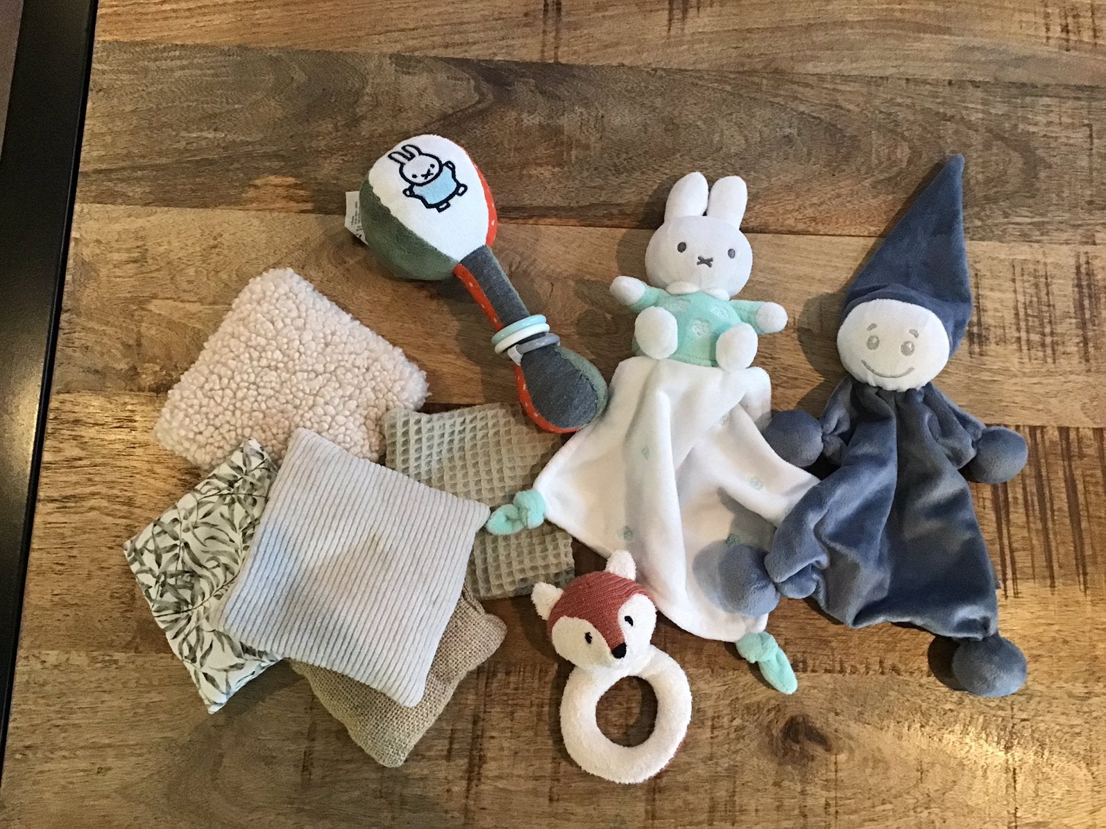 Te koop zgan baby knuffeldoekjes en knuffelpittenzakjes, Ophalen of Verzenden, Zo goed als nieuw, Poppenhuis