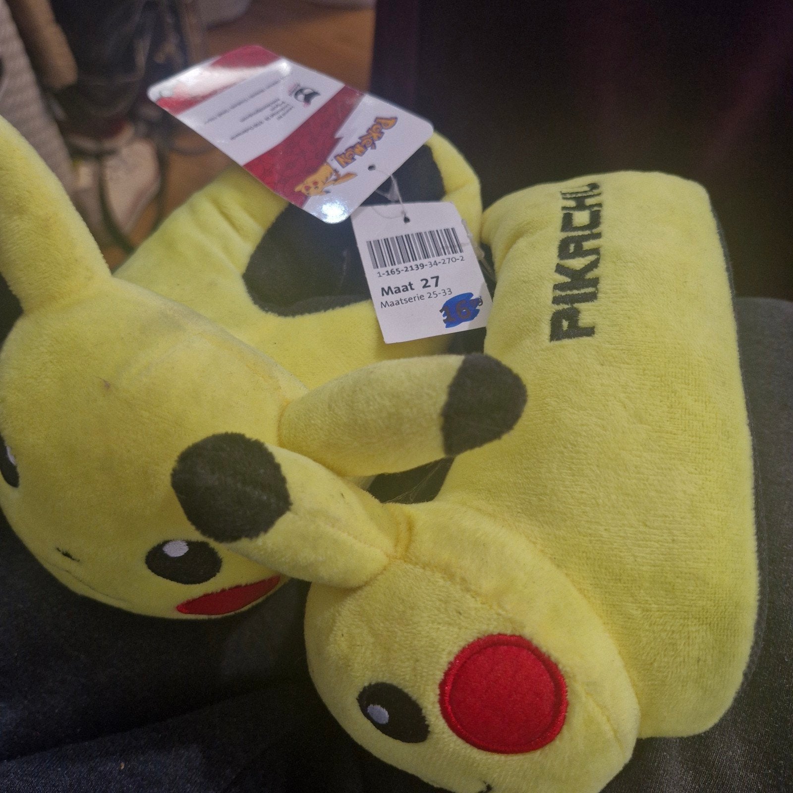 Nieuwe Pikachu pantoffels - Maat 27, Ophalen of Verzenden