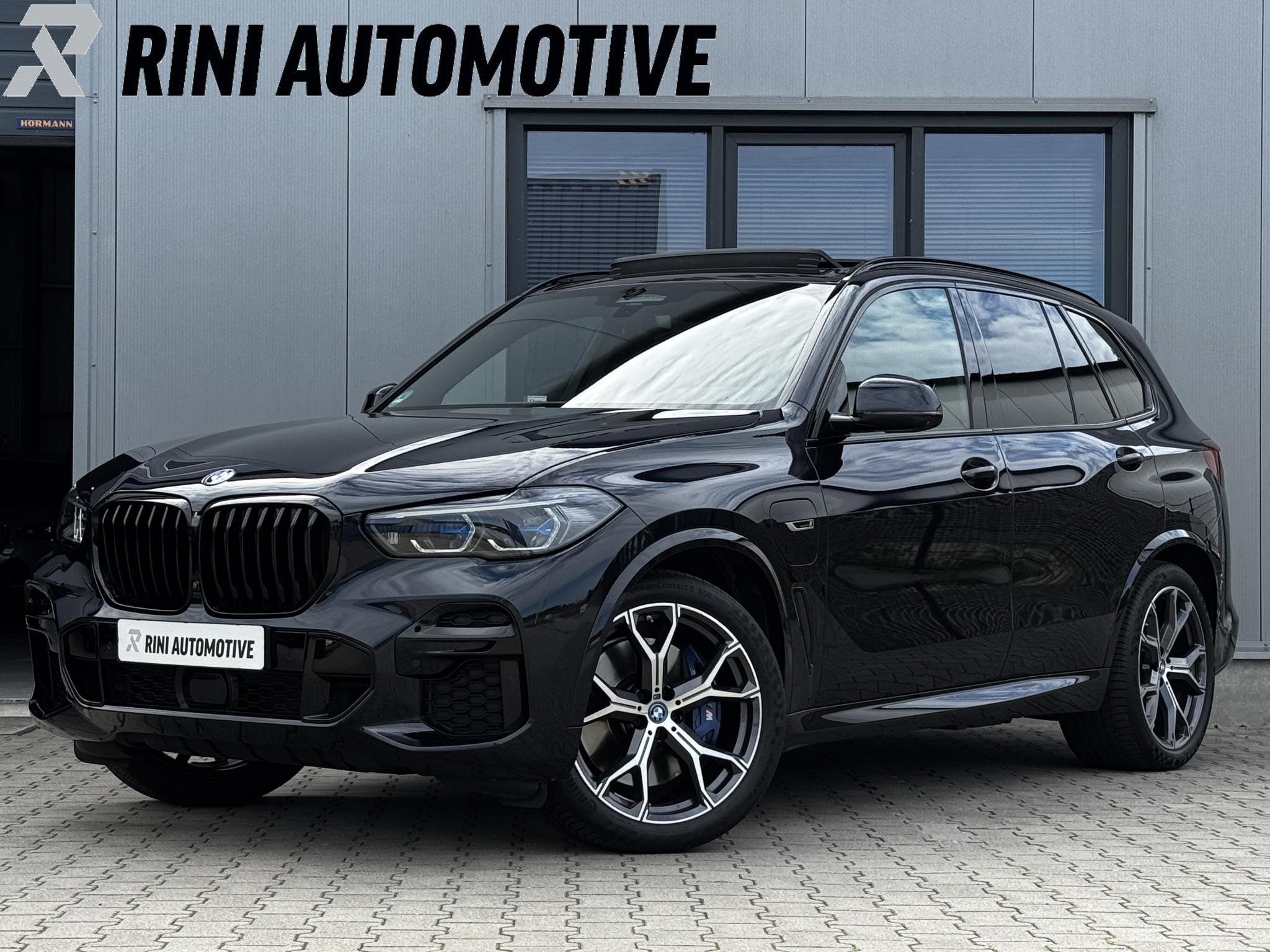 BMW X5 xDrive45e High Executive 398 PK | Carbon | Sky lounge, Gebruikt, 394 pk, Met garantie (alle), Zwart