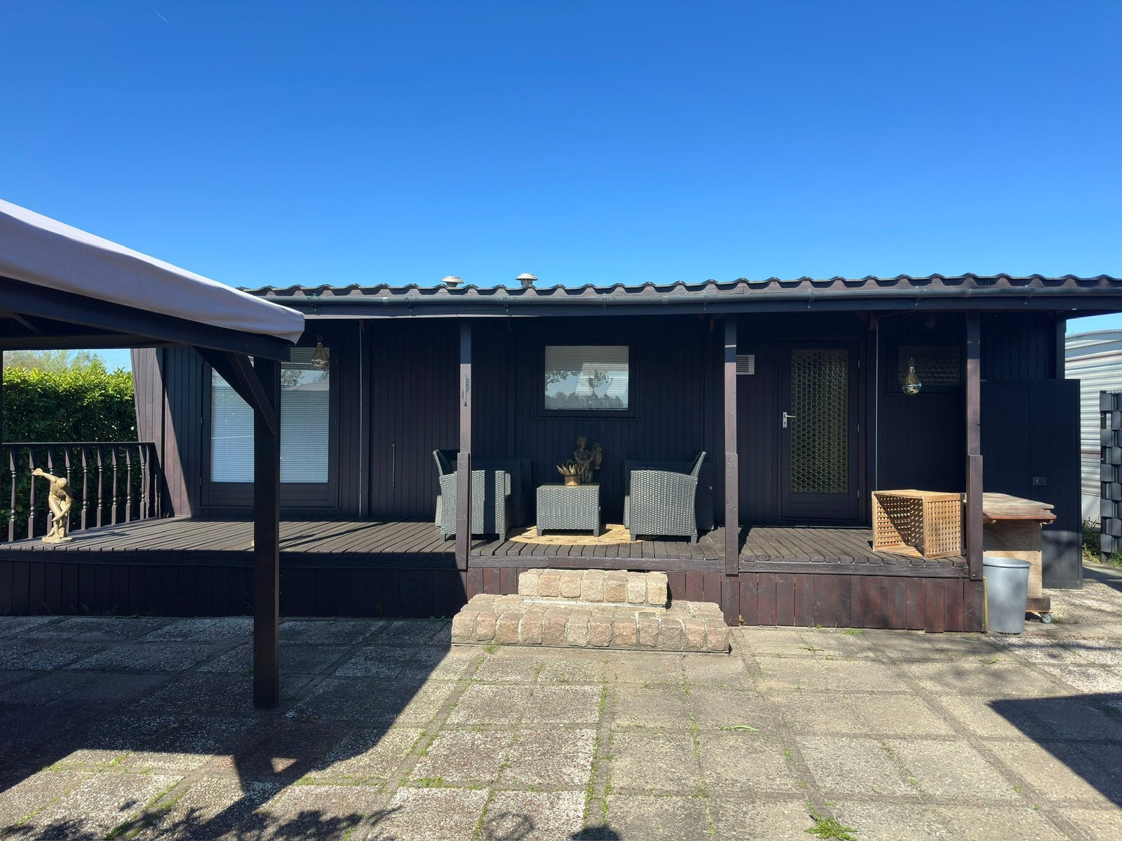 Prijswijziging Houten stacaravan met veranda., Particulier