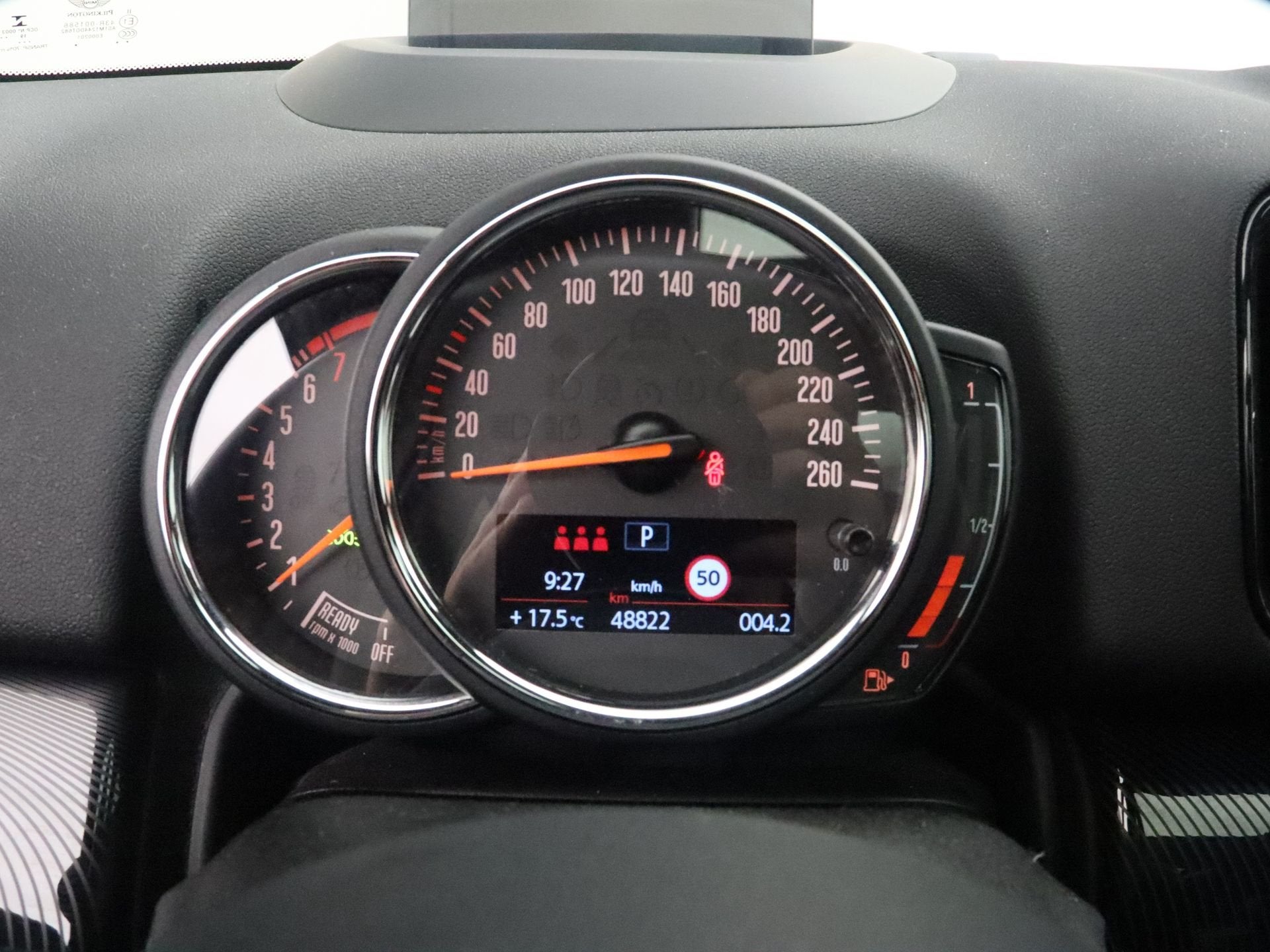 MINI Countryman Cooper White Silver Edition Aut. (bj 2020), 136 pk, Gebruikt, Countryman, Automatische klimaatregeling