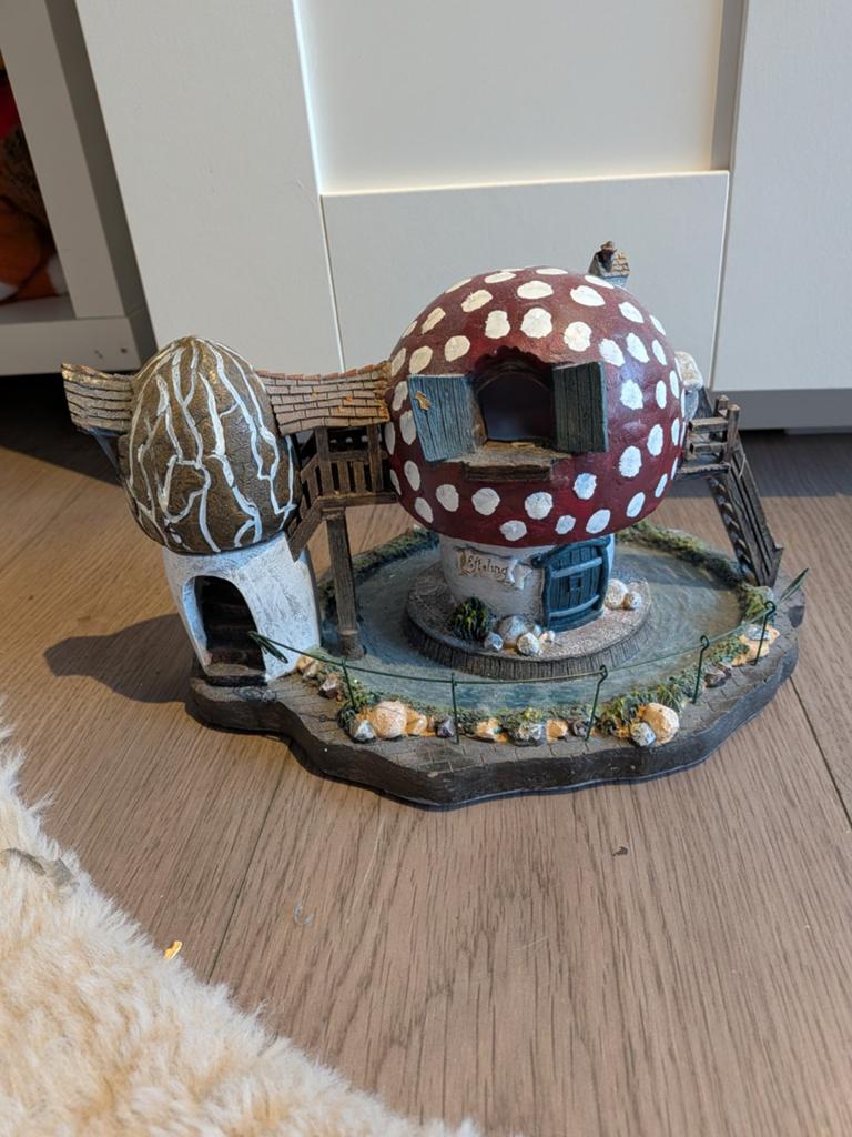Kabouter huis, Verzamelen, Ophalen, Zo goed als nieuw, Beeldje of Poppetje