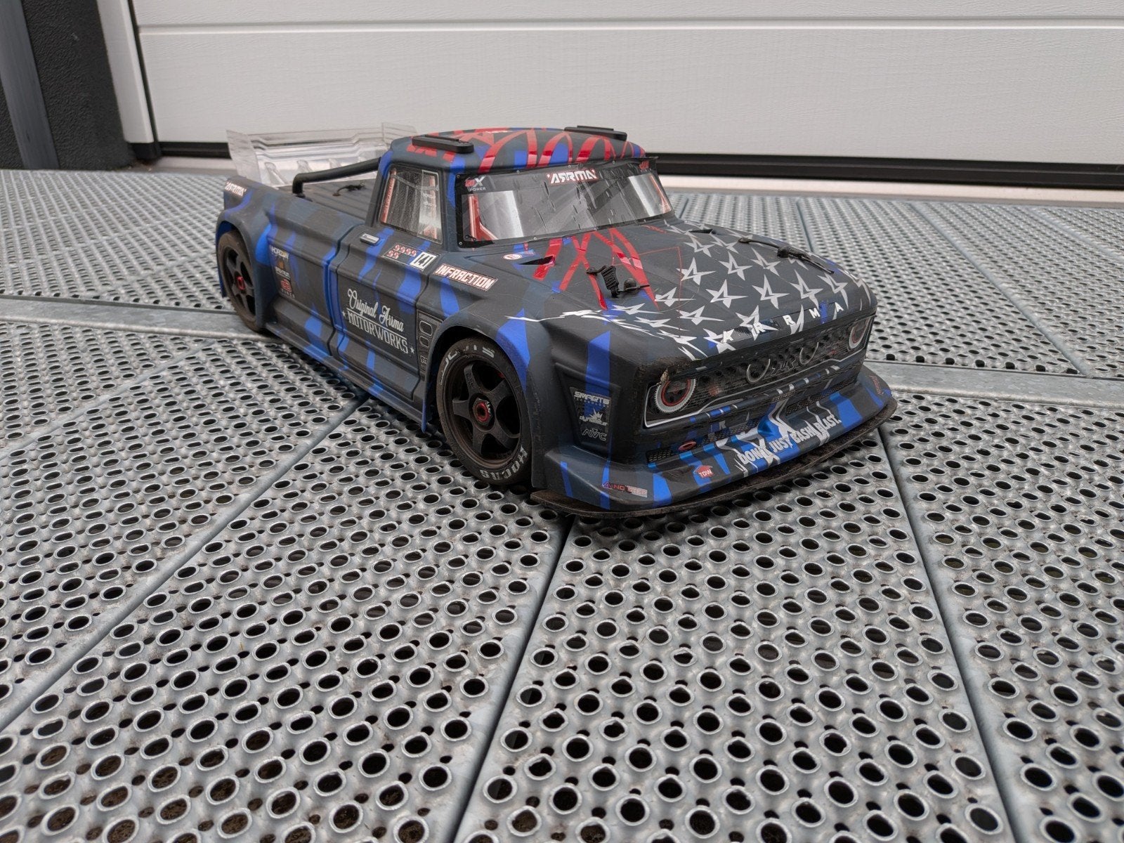Arrma infraction, Ophalen, Overige schalen, Onderdeel