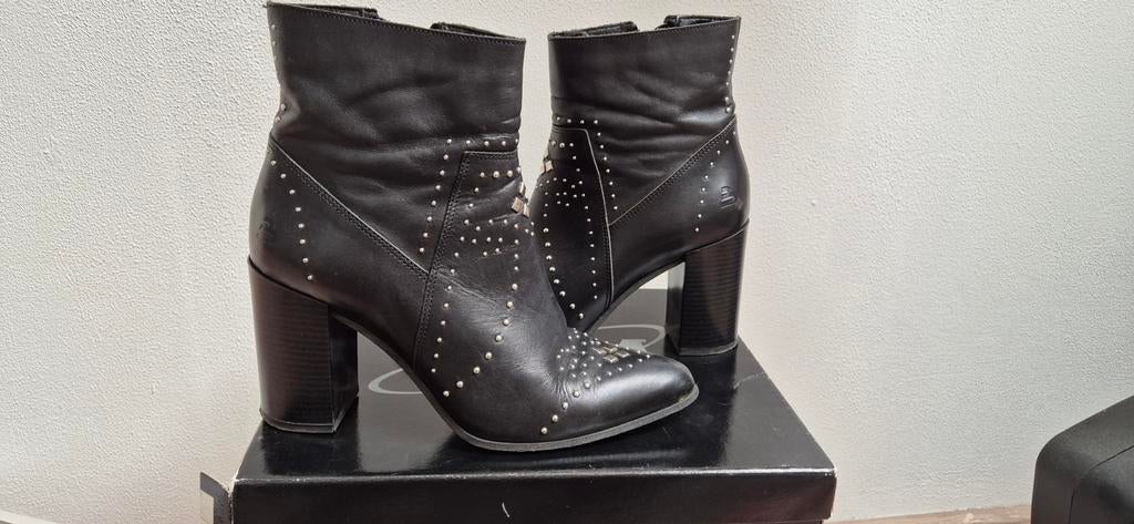 Spm zwarte enkellaars leer hak zilver studs maat 39, SPM, Zwart, Lage of Enkellaarzen, Ophalen of Verzenden