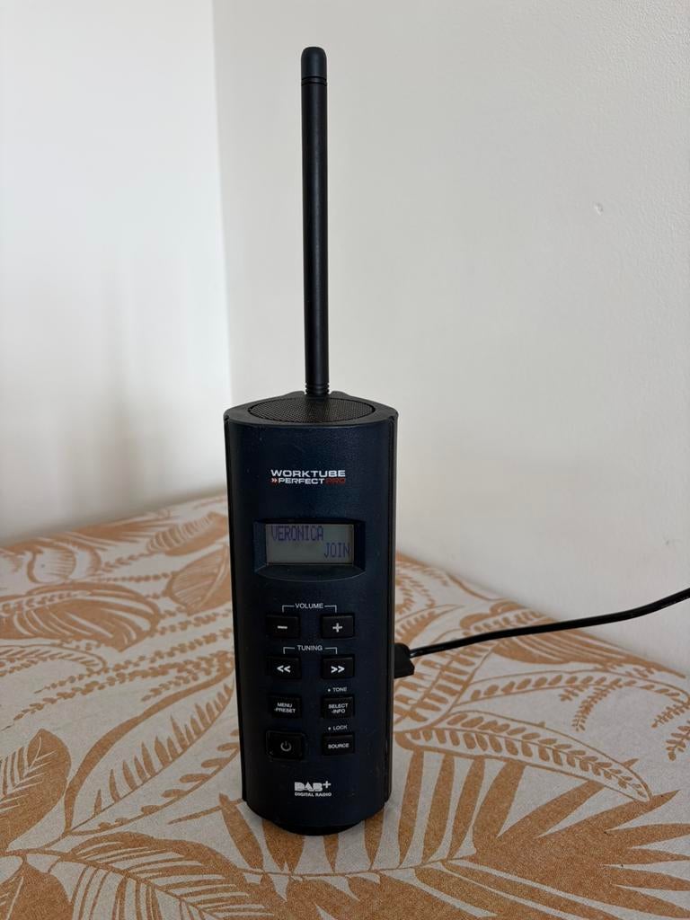 Worktube perfect pro (bouw radio) met dab+, Audio, Tv en Foto, Radio's, Ophalen of Verzenden, Zo goed als nieuw