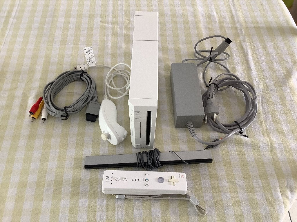 Wii console compleet met controller en Nunchuck, Ophalen of Verzenden, Gebruikt, Met 1 controller