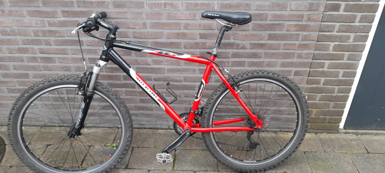 Be one  mountainbike, Fietsen en Brommers, Fietsen | Mountainbikes en ATB, Gebruikt, Velgrem, 45 tot 49 cm, Ophalen