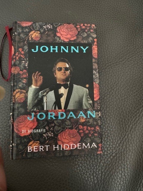 johnny-jordaan de biografie  Bert Hiddema, Boeken, Artiest, Ophalen of Verzenden, Zo goed als nieuw, Bert Hiddema
