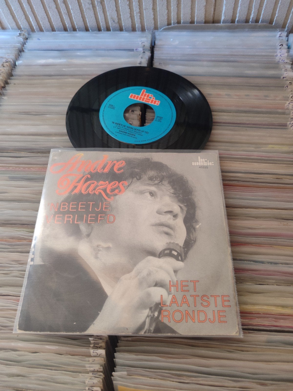 Andre Hazes een beetje verliefd, Ophalen of Verzenden, Zo goed als nieuw, Overige formaten, Levenslied of Smartlap