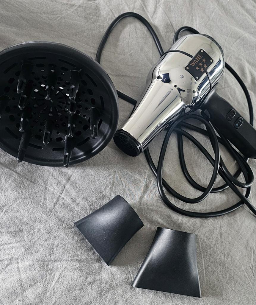 Wahl föhn barber 5 star + diffuser, Ophalen, Zo goed als nieuw, Föhn of Haardroger