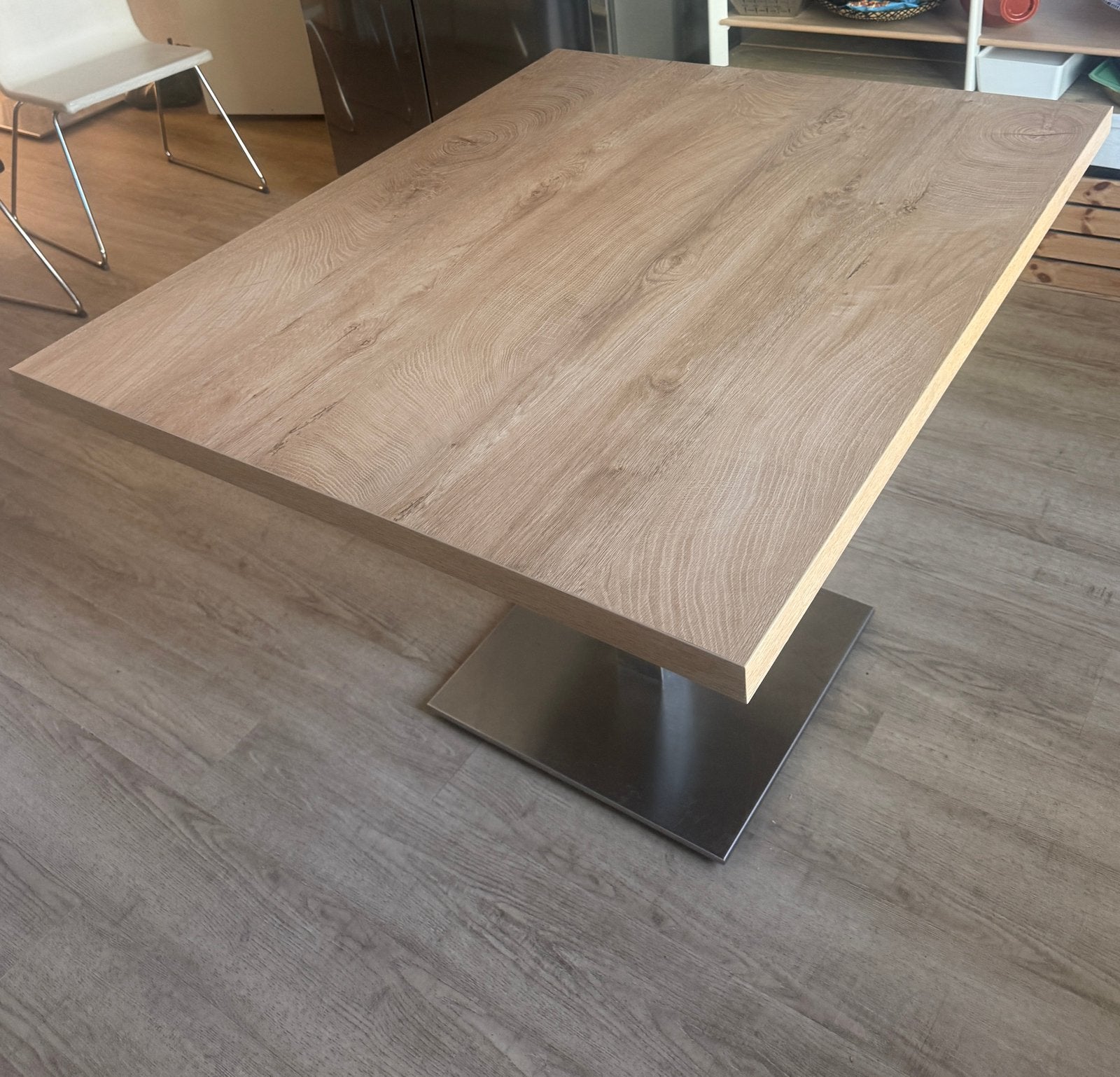 Eetafel (2x) en stoelen (6x), Ophalen