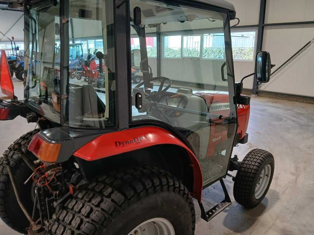 Massey Ferguson 1540, Zakelijke goederen, Agrarisch | Tractoren, AGCO Inter, Gebruikt, 2500 tot 5000, Info@masseyferguson.com