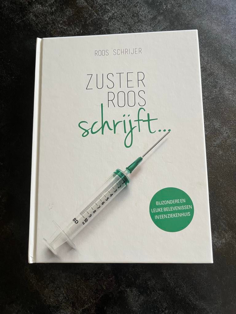 Zuster Roos Schrijft... Bijzondere en leuke belevenissen, Ophalen of Verzenden, Zo goed als nieuw