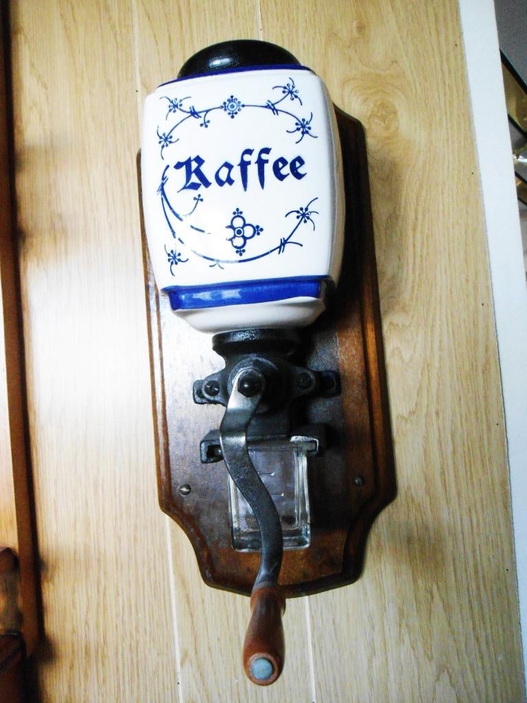 Blauw Saks jäger koffiebonen molen., Ophalen