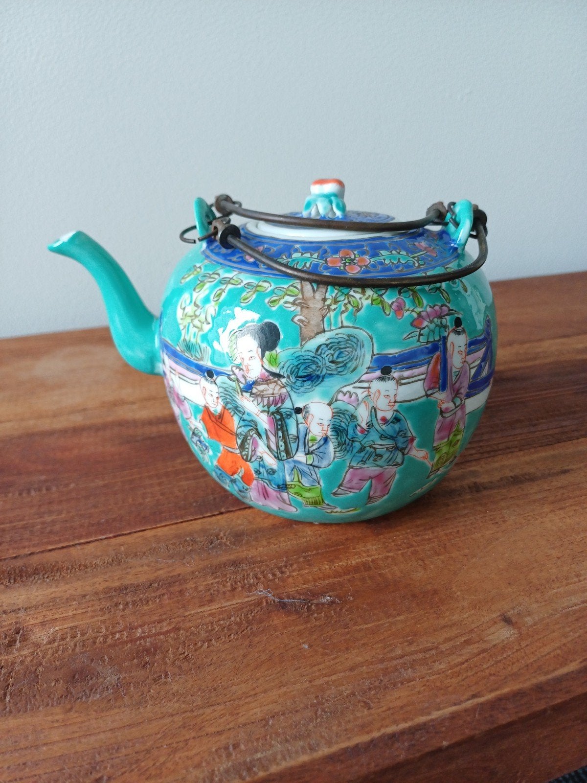 Oude Chinese theepot met handgeschilderde decoratie, Ophalen of Verzenden