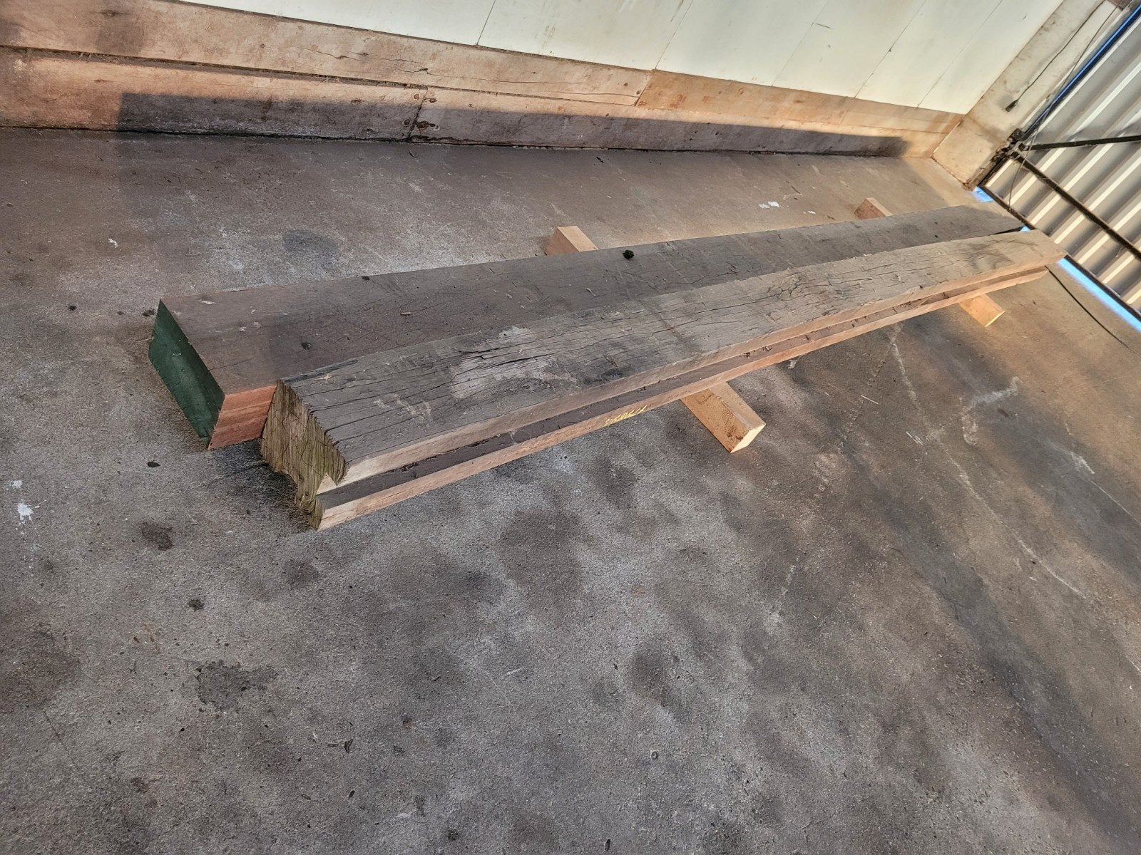 Twee hardouten balken 500 cm lang. Zie omschrijving, Ophalen