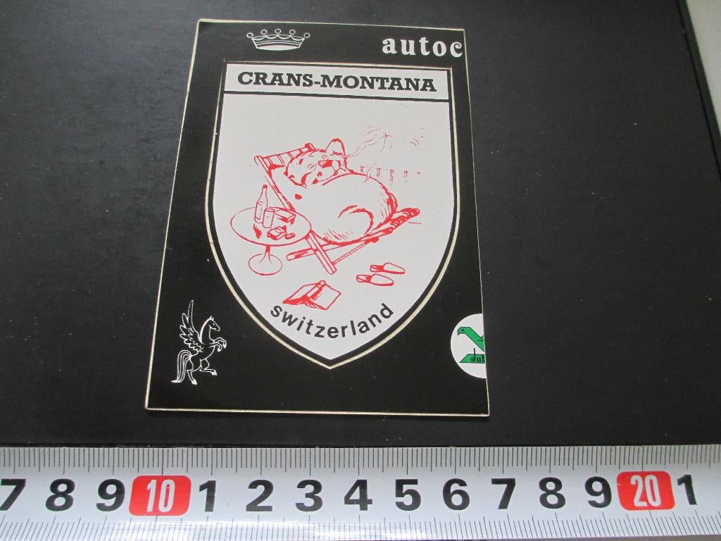 sticker strip marmot ligstoel crans-montana switzerland, Verzamelen, Ophalen, Zo goed als nieuw