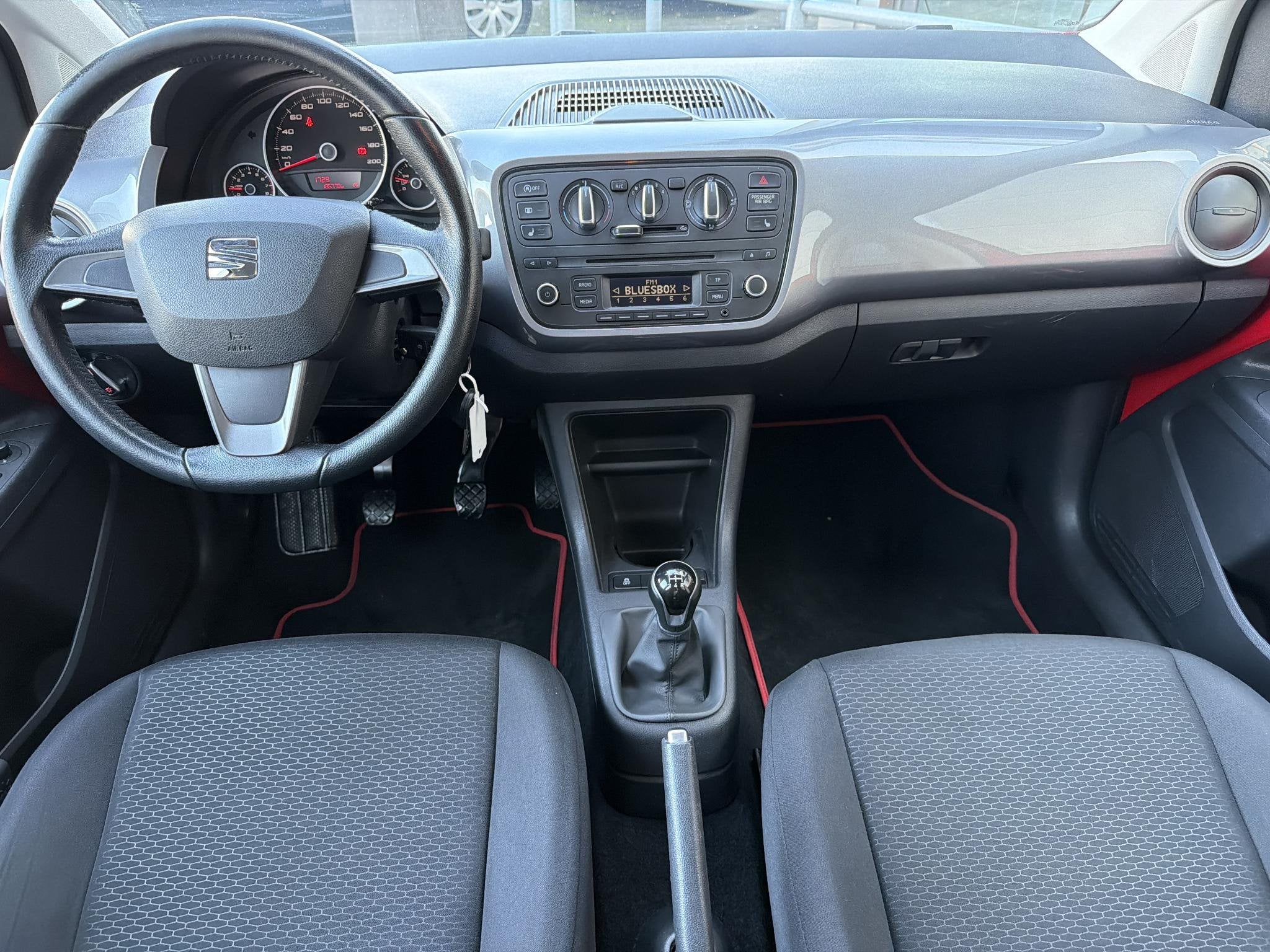 SEAT Mii 1.0 Sport Dynamic, Voorwielaandrijving, Euro 5, Stof, Gebruikt