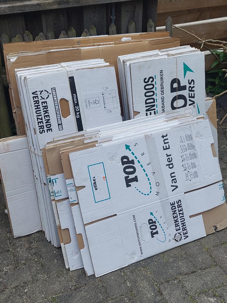 verhuisdozen, Ophalen, Opvouwbaar, Minder dan 50 cm, Minder dan 40 cm