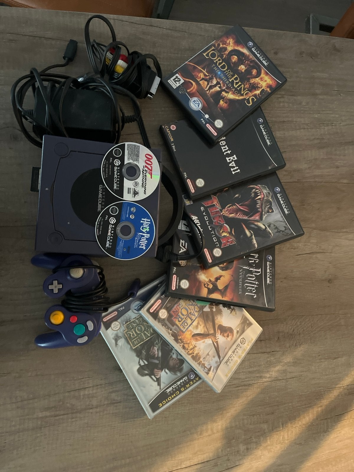 Nintendo GameCube met controller en 8 games, Ophalen, Overige kleuren, Met 1 controller, Gebruikt