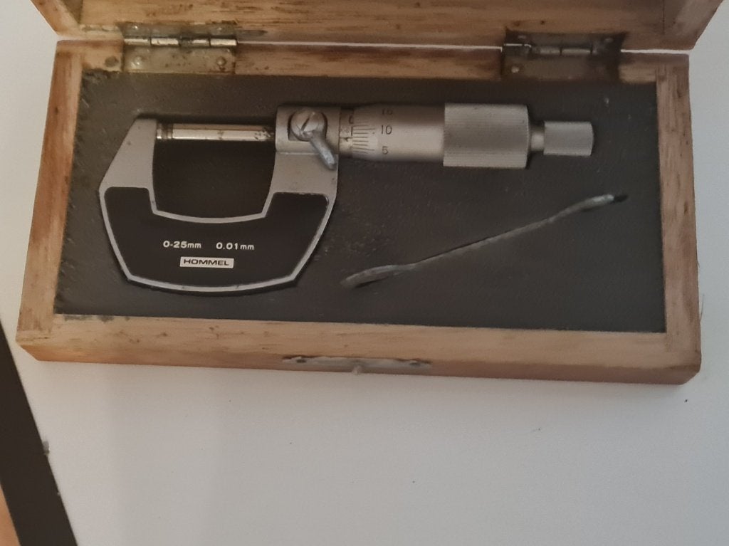 Hommel Micrometer 0-25mm, Ophalen of Verzenden, Gebruikt, Overige meters