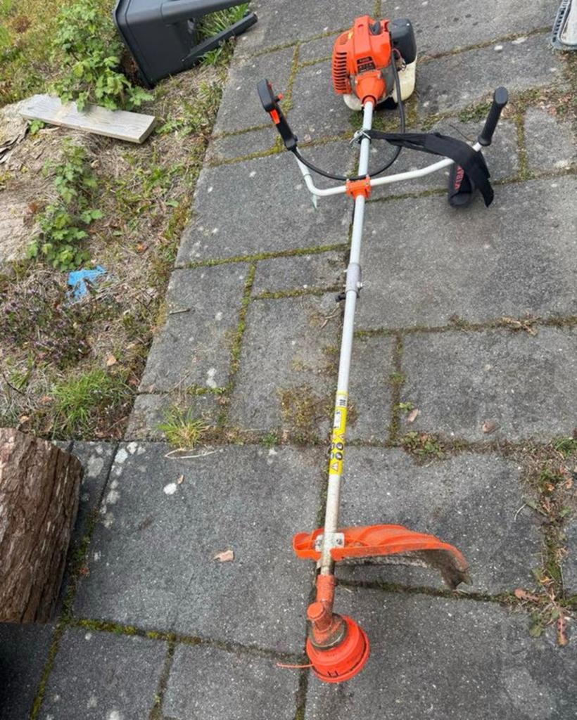 Kibani Benzine Bosmaaier, Ophalen, Gebruikt, 30 tot 50 cm, Benzine
