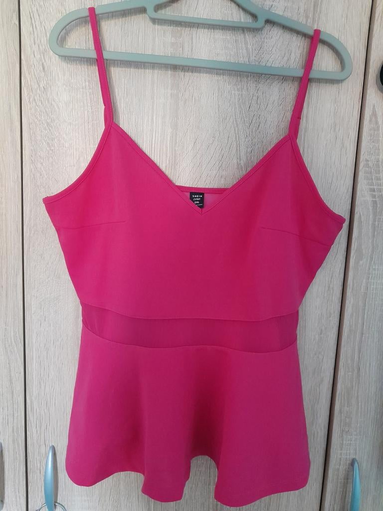Shein Curve Roze Peplum Top - Maat 0XL, Maat 46/48 (XL) of groter, Ophalen of Verzenden, Zo goed als nieuw, SHEIN