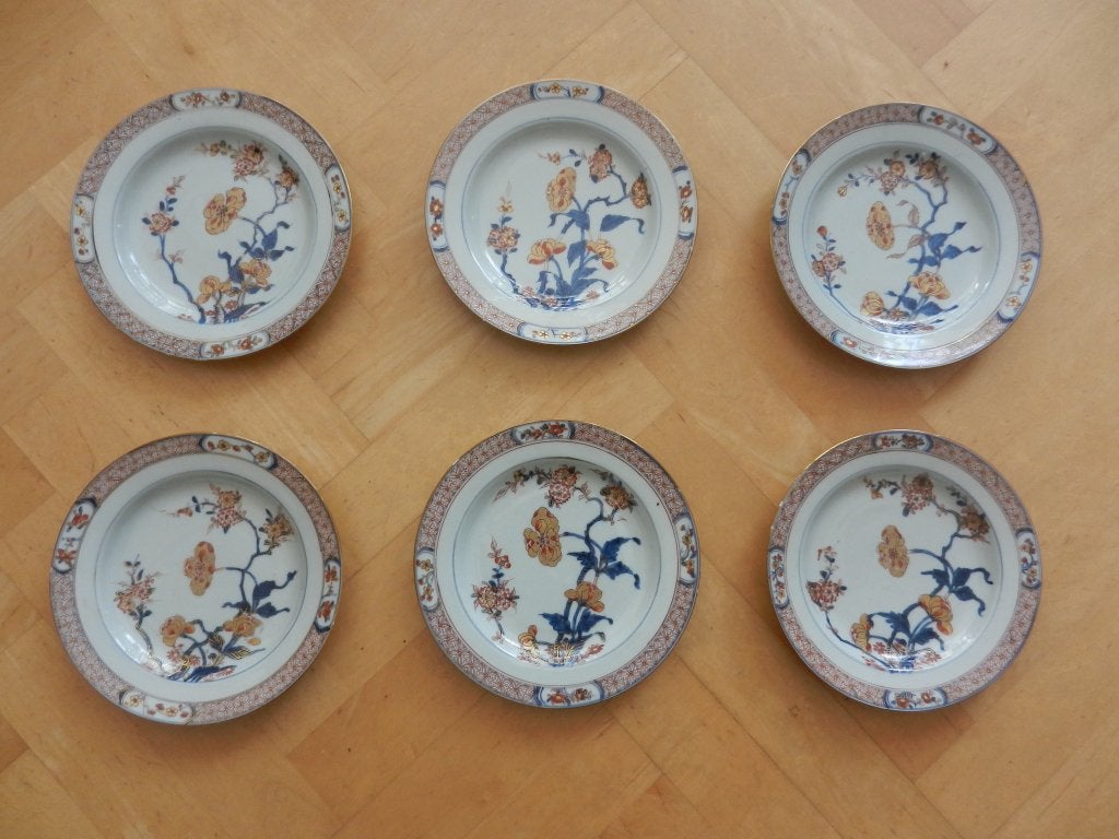 Fraaie set zes borden bloeiende planten Imari China Kangxi, Ophalen of Verzenden