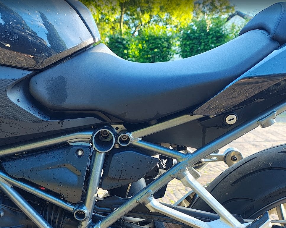 Gezocht BMW R1200r hoog zadel, Ophalen of Verzenden, Nieuw