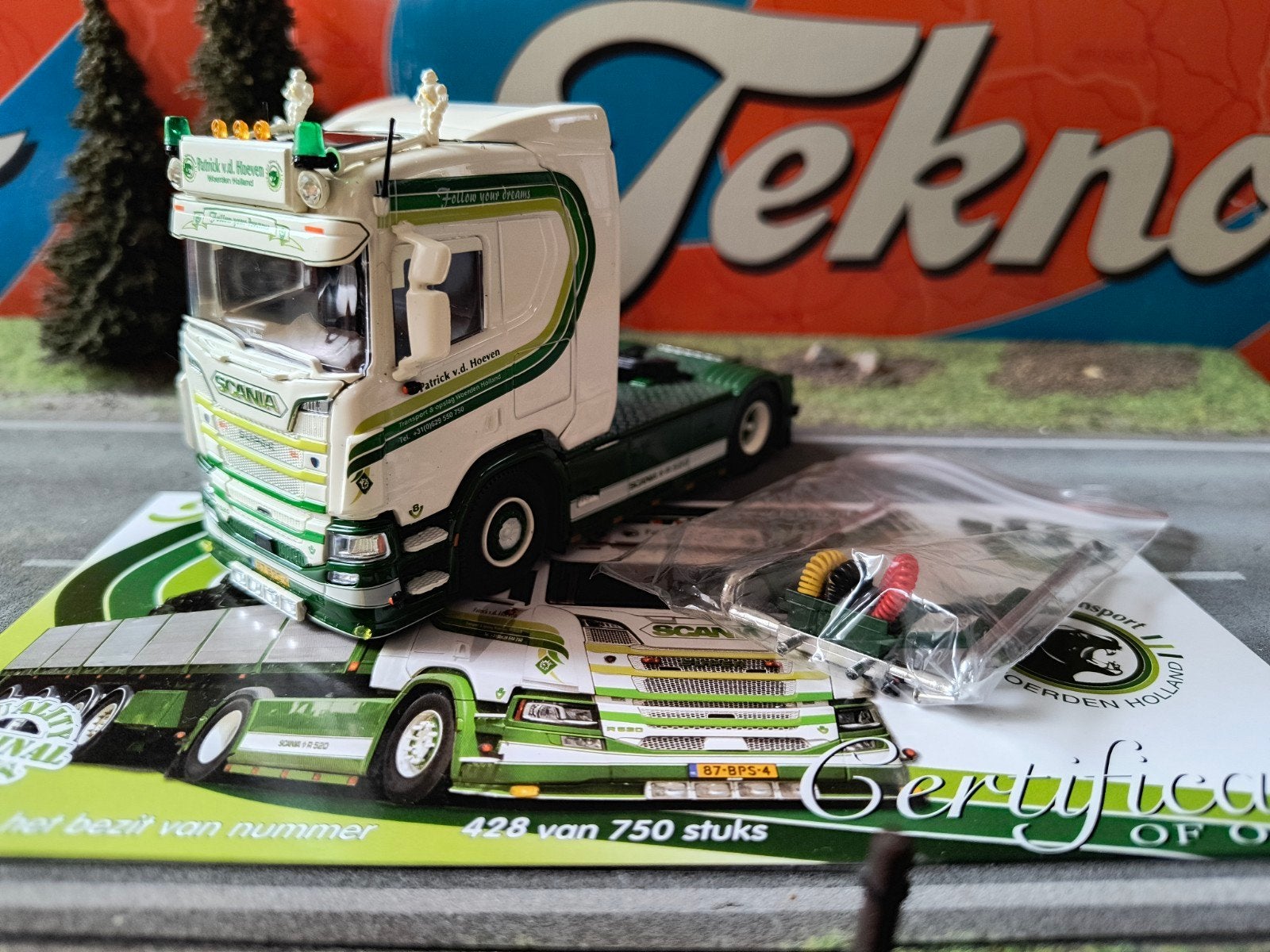 Tekno Scania Patrick Van Den Hoeven, Hobby en Vrije tijd, Ophalen of Verzenden, Zo goed als nieuw, Bus of Vrachtwagen, Tekno
