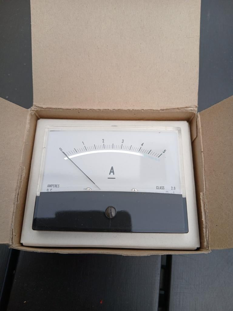 Handykit Paneelmeter Ampèremeter DC 0-5A Nieuw in doos, Ophalen of Verzenden