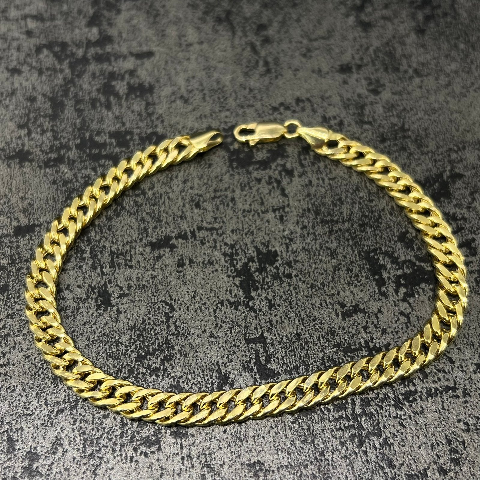 18 karaat gouden armband gourmet schakel, Ophalen of Verzenden, Nieuw, Goud