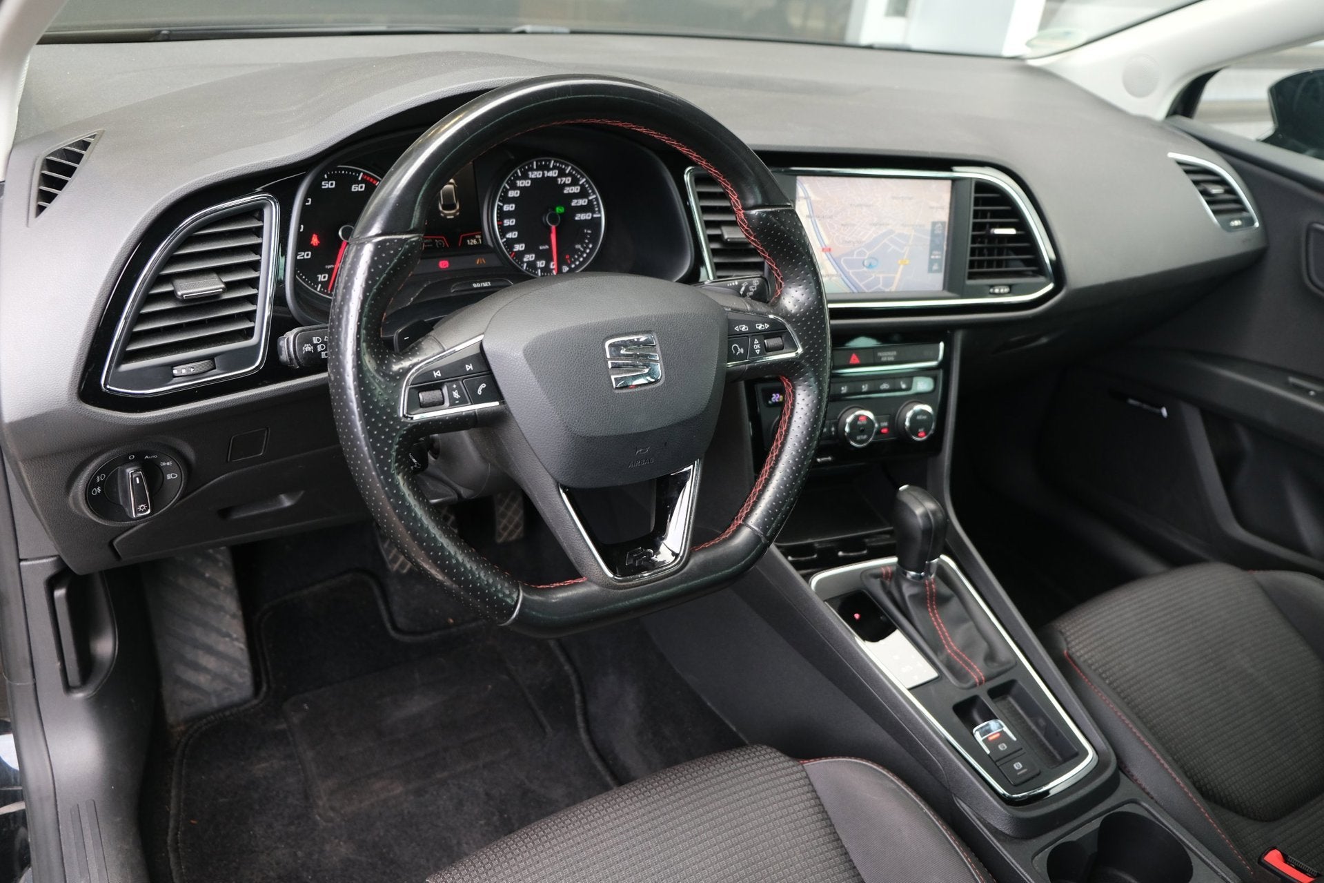 SEAT León