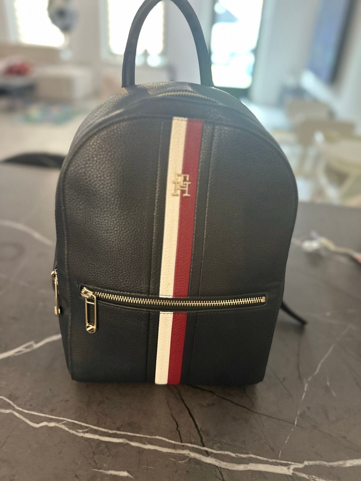 Zeer nette Tommy Hilfiger rugtas - Hoogte 35 cm, Ophalen of Verzenden, Zo goed als nieuw, Overige merken, 30 tot 45 cm