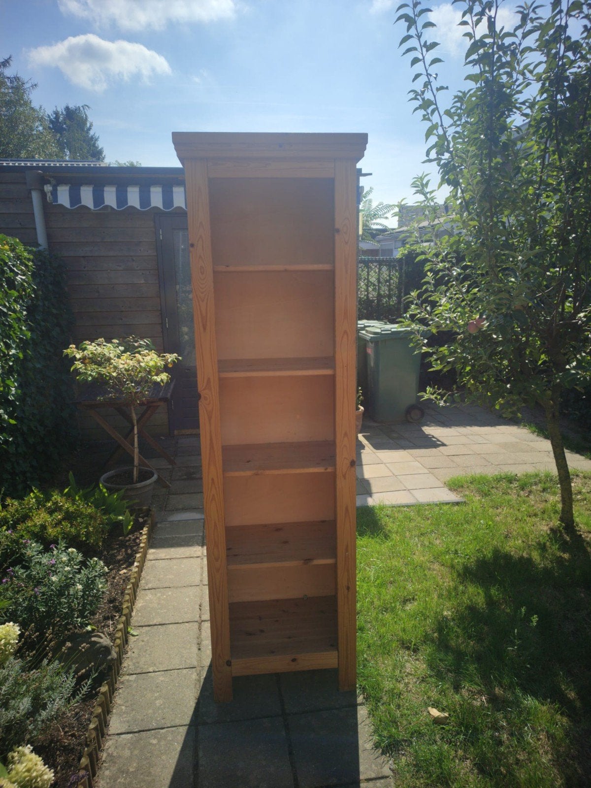 Boekenkast, Ophalen, Hout, Cd's of Dvd's, 150 discs of meer