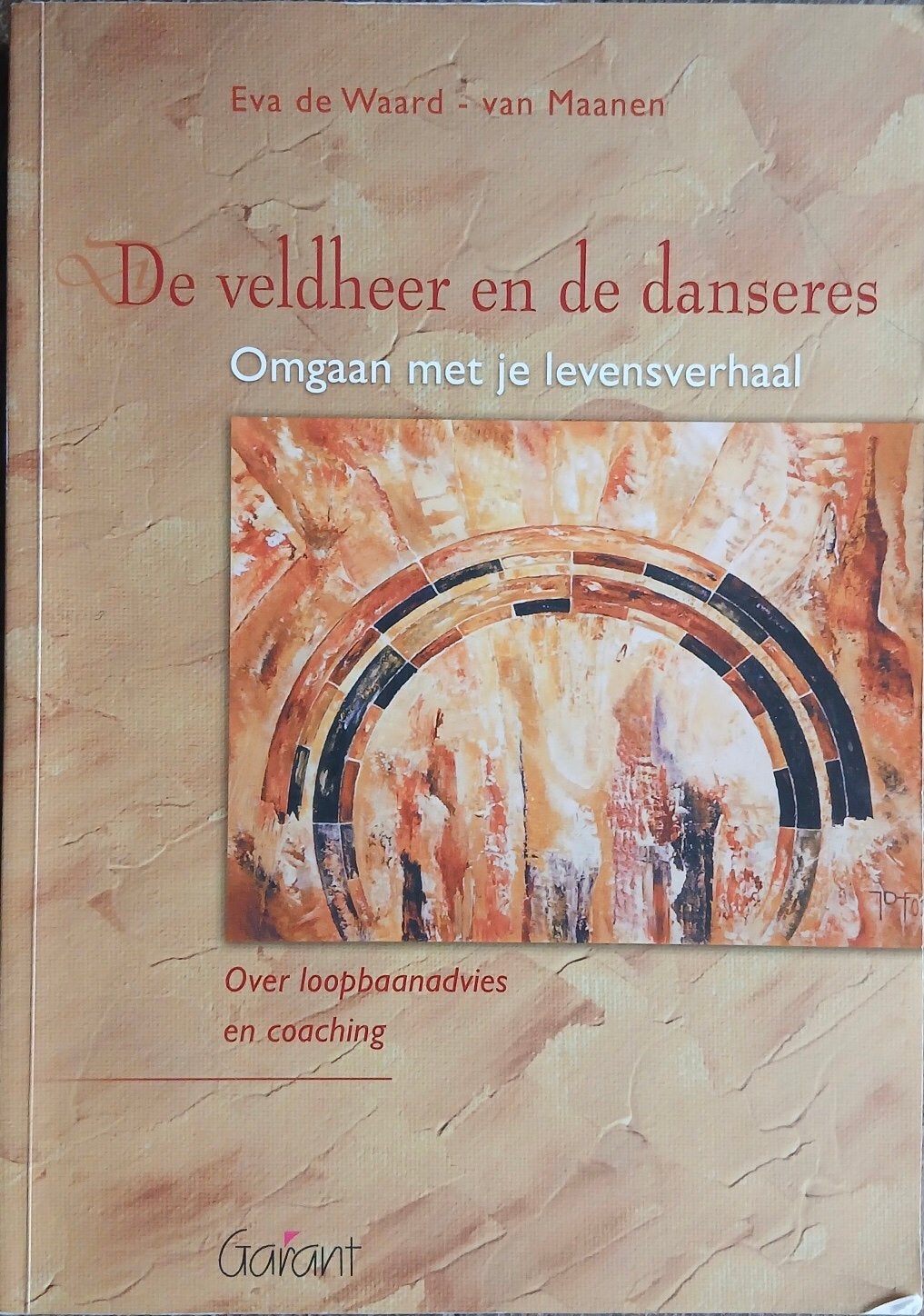 De veldheer en de danseres, Boeken, Ophalen of Verzenden, Gelezen